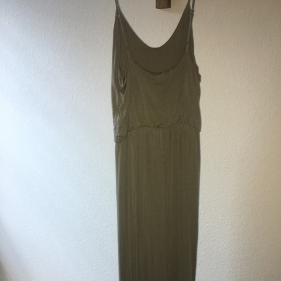 Lulus Maxi dress slit leg green size small - Picture 2 of 2